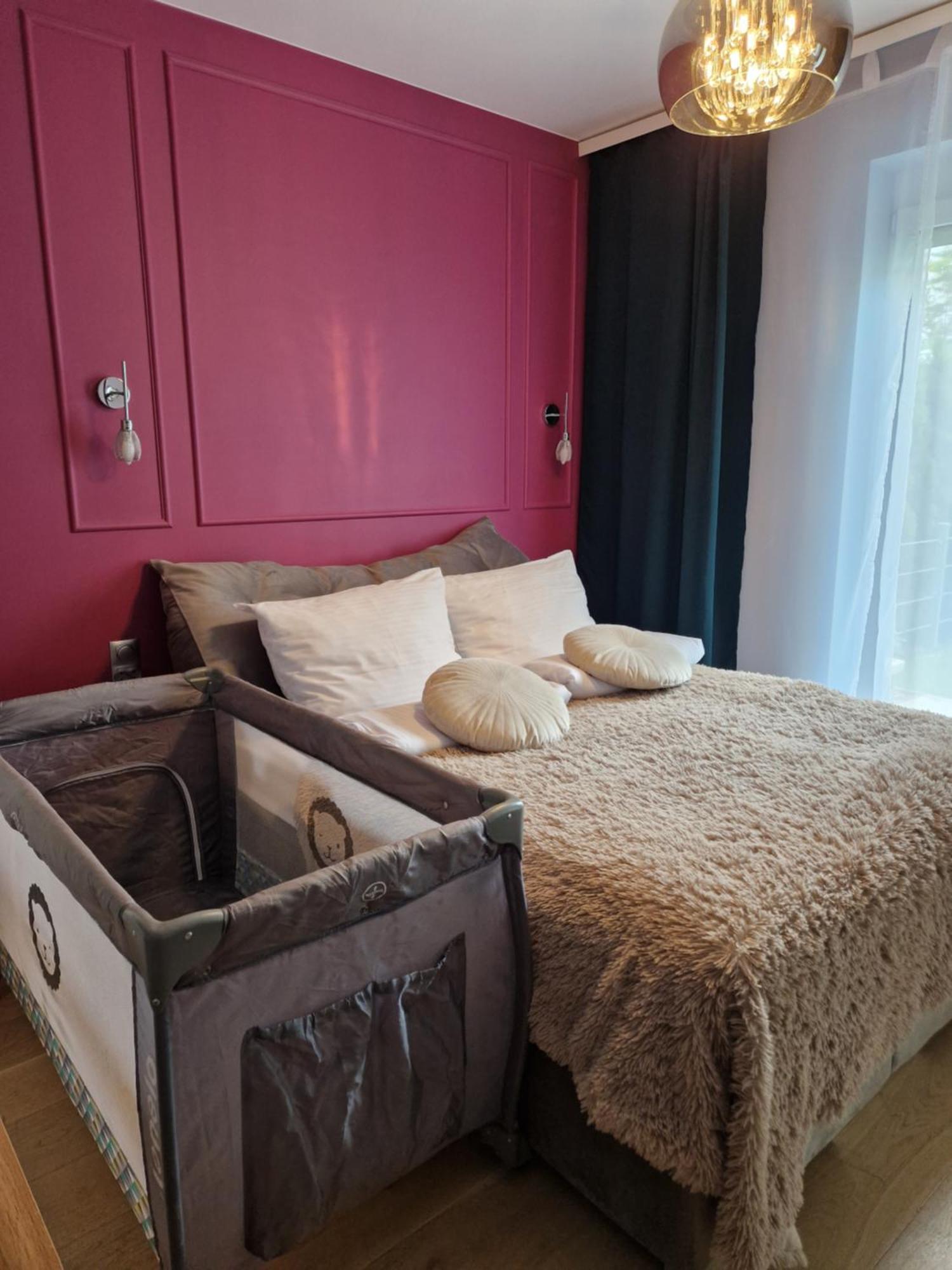 Green Terrace Big Family Apartment - Big Terrace, Free Parking, Netflix Cinema - Wroclaw — Photos 1
